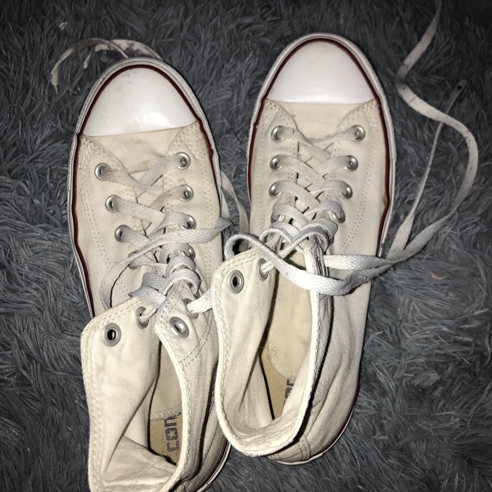 White converse
